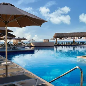 אתר נופש Marriott Cancun, An All-inclusive