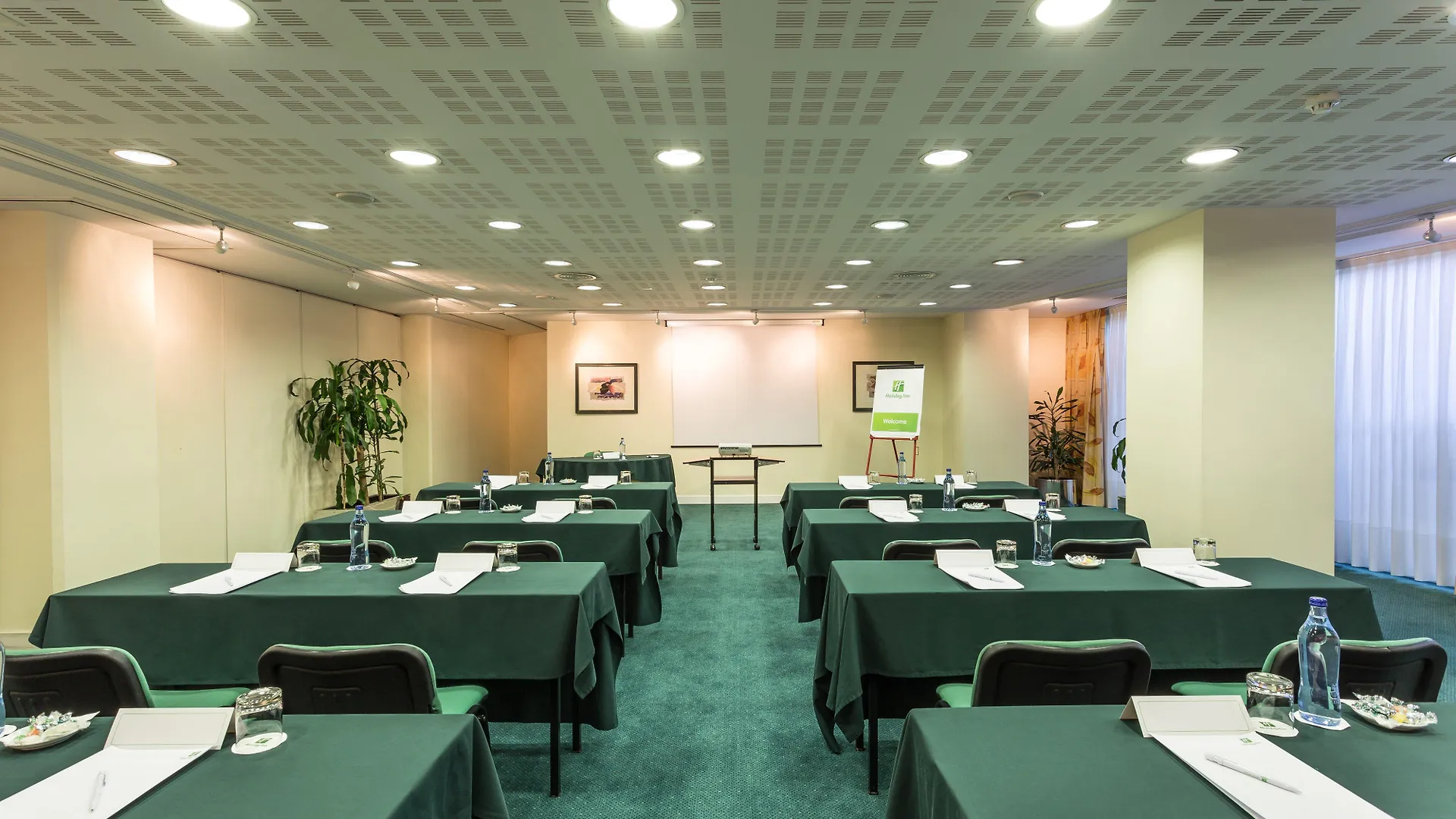 Holiday Inn Lisbon, An Ihg Hotel  ליסבון